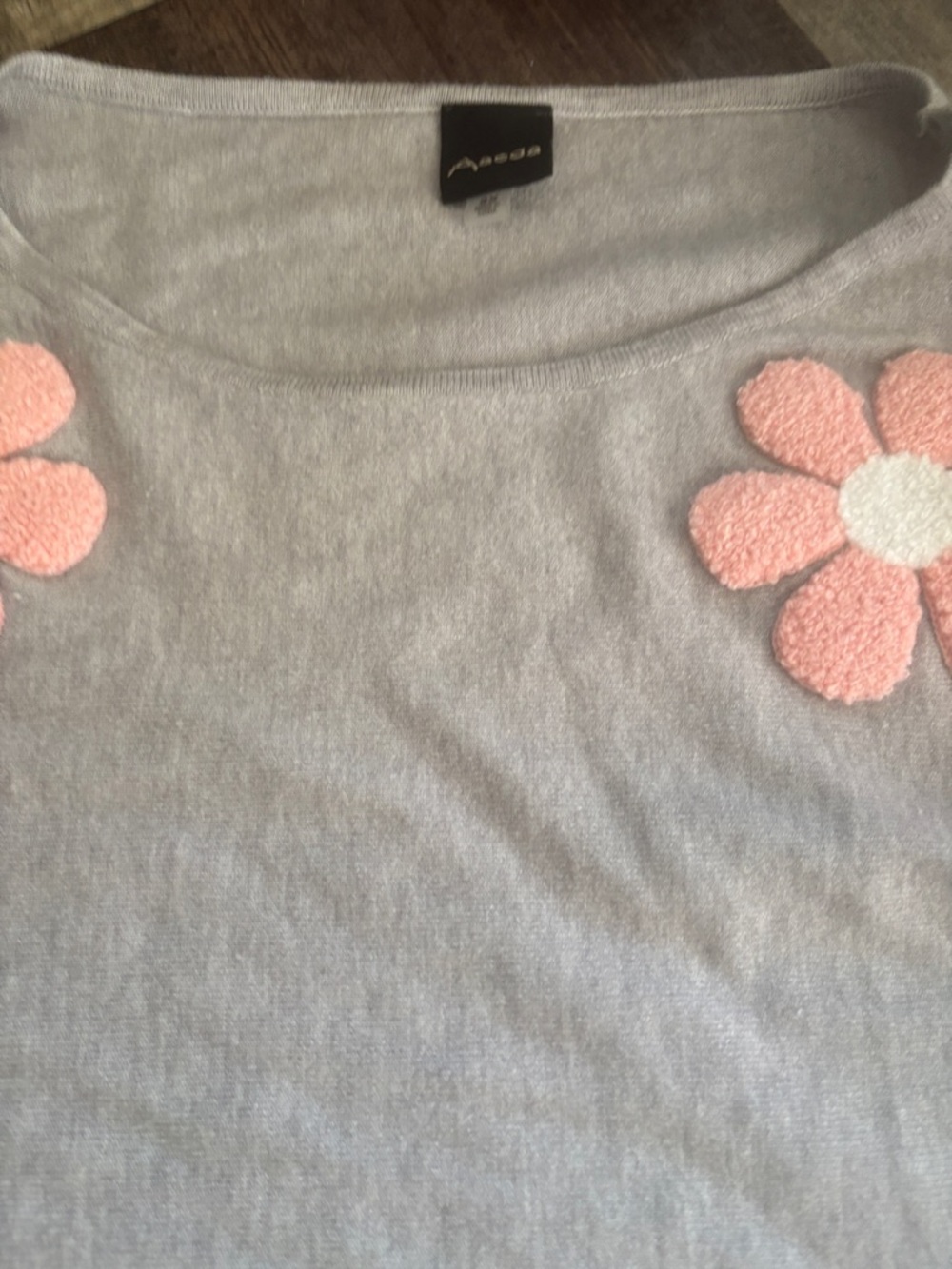 Aaeda Flower Pullover Sweater - Size 2x - Picture 3 of 3